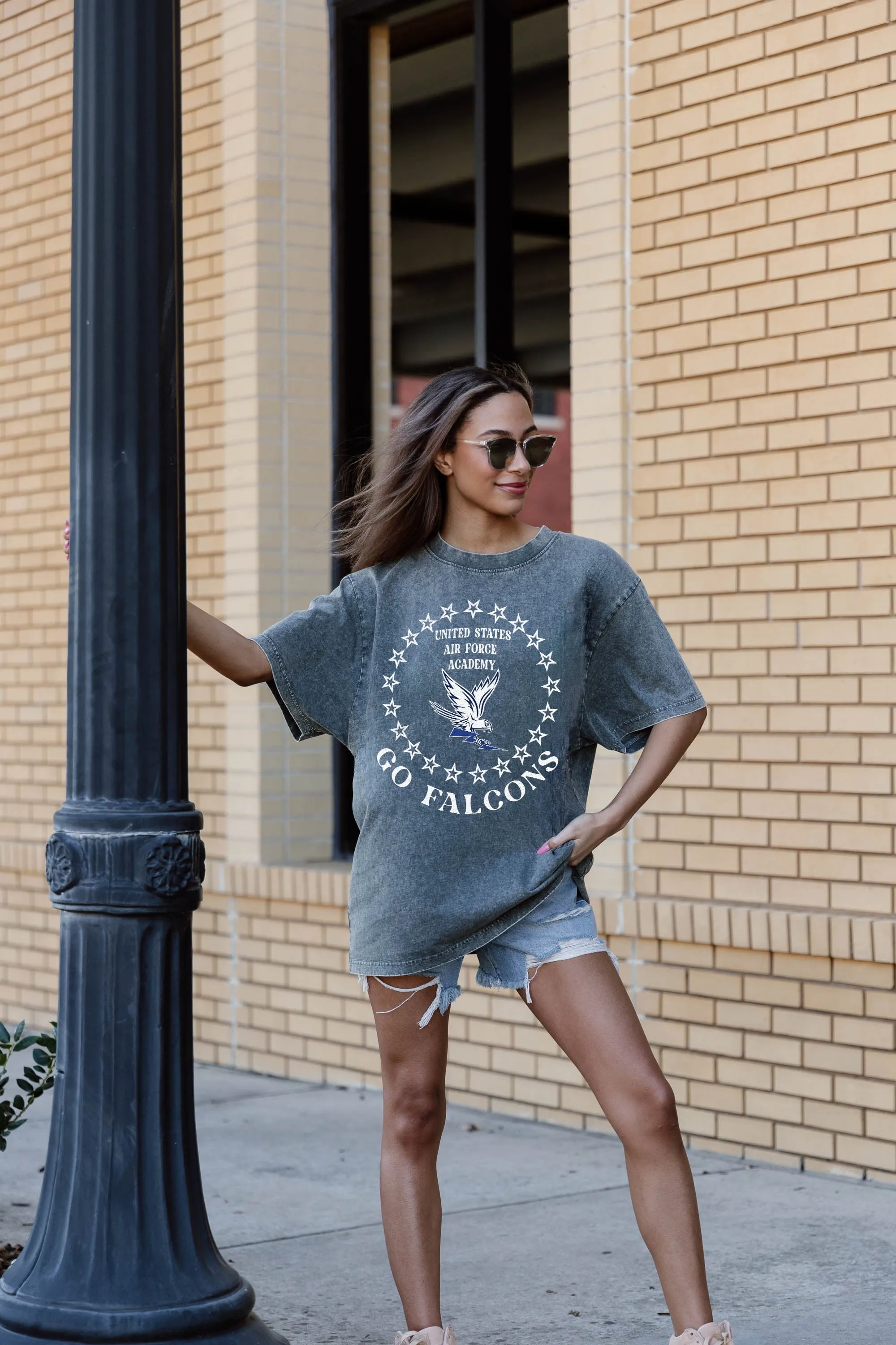 AIR FORCE FALCONS BRIGHTEST STAR OVERSIZED CREWNECK TEE