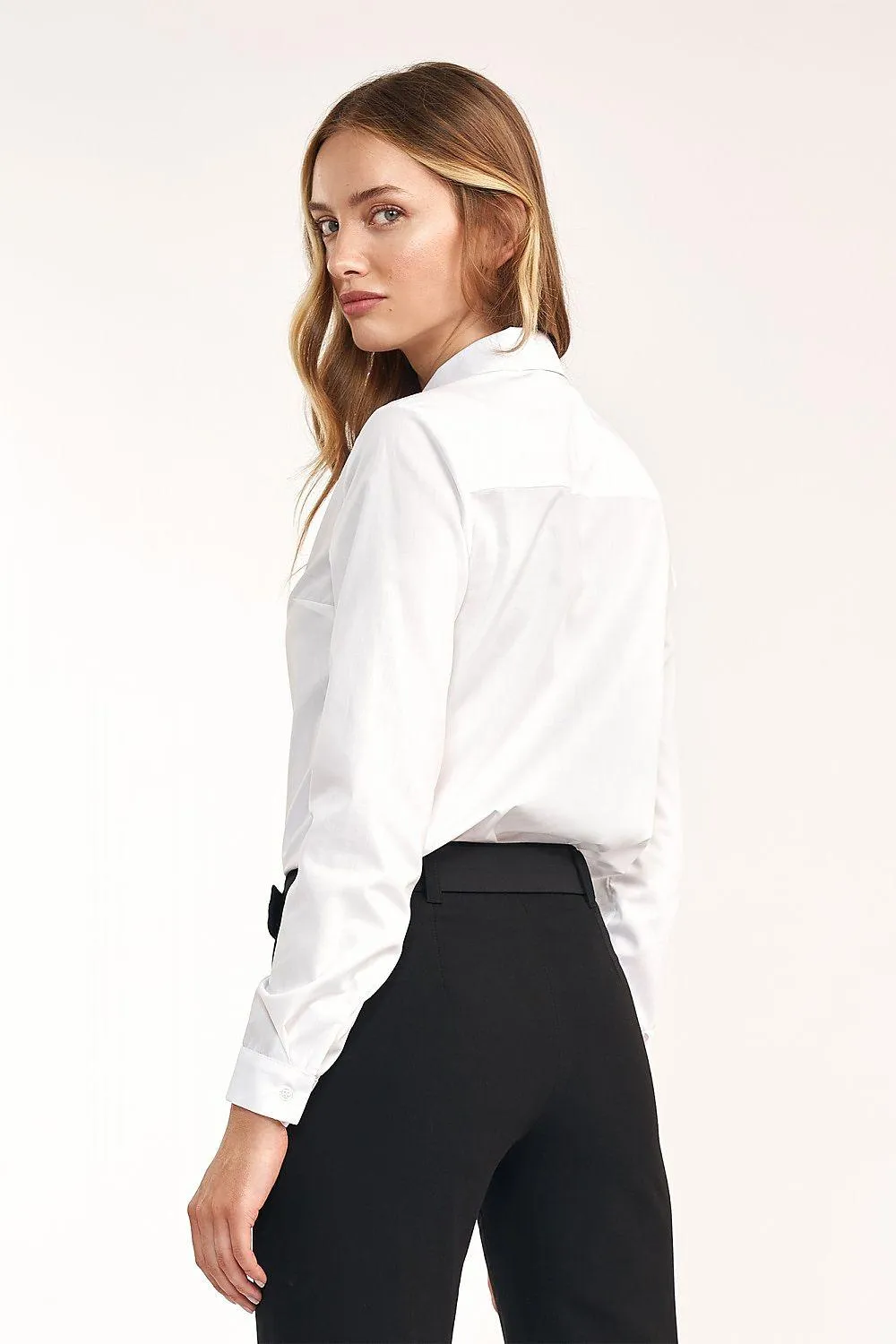 Chic White Cotton-Blend Slim-Fit Shirt with Modern Collar and Short Cuffs