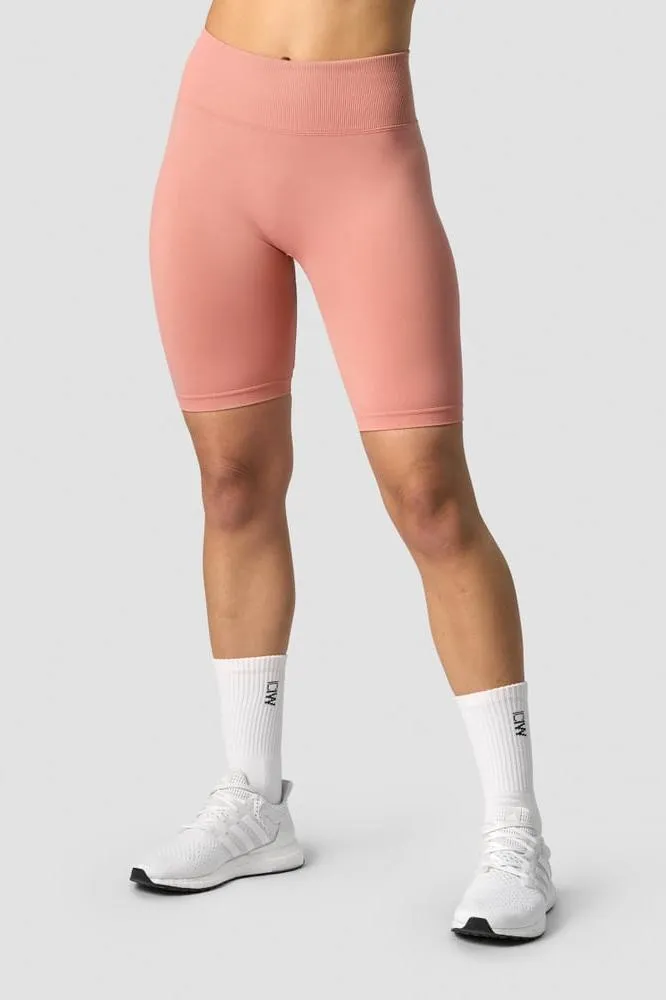 Define Seamless V-shape Biker Shorts