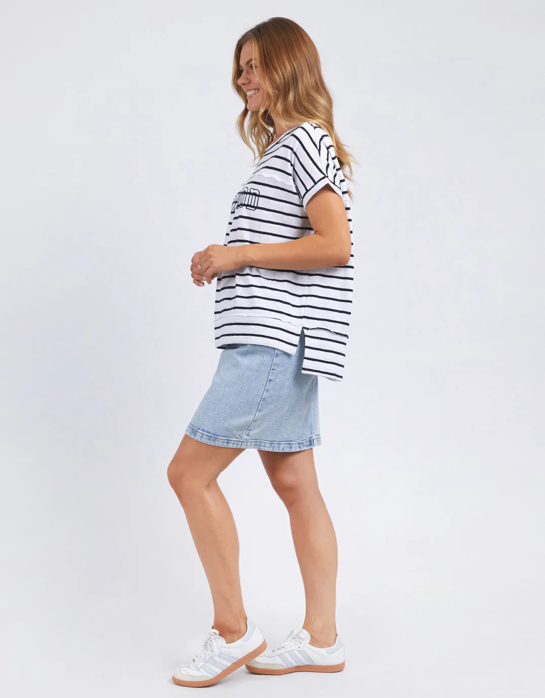 Throw On Short Sleeve Stripe Tee - White/Navy Stripe