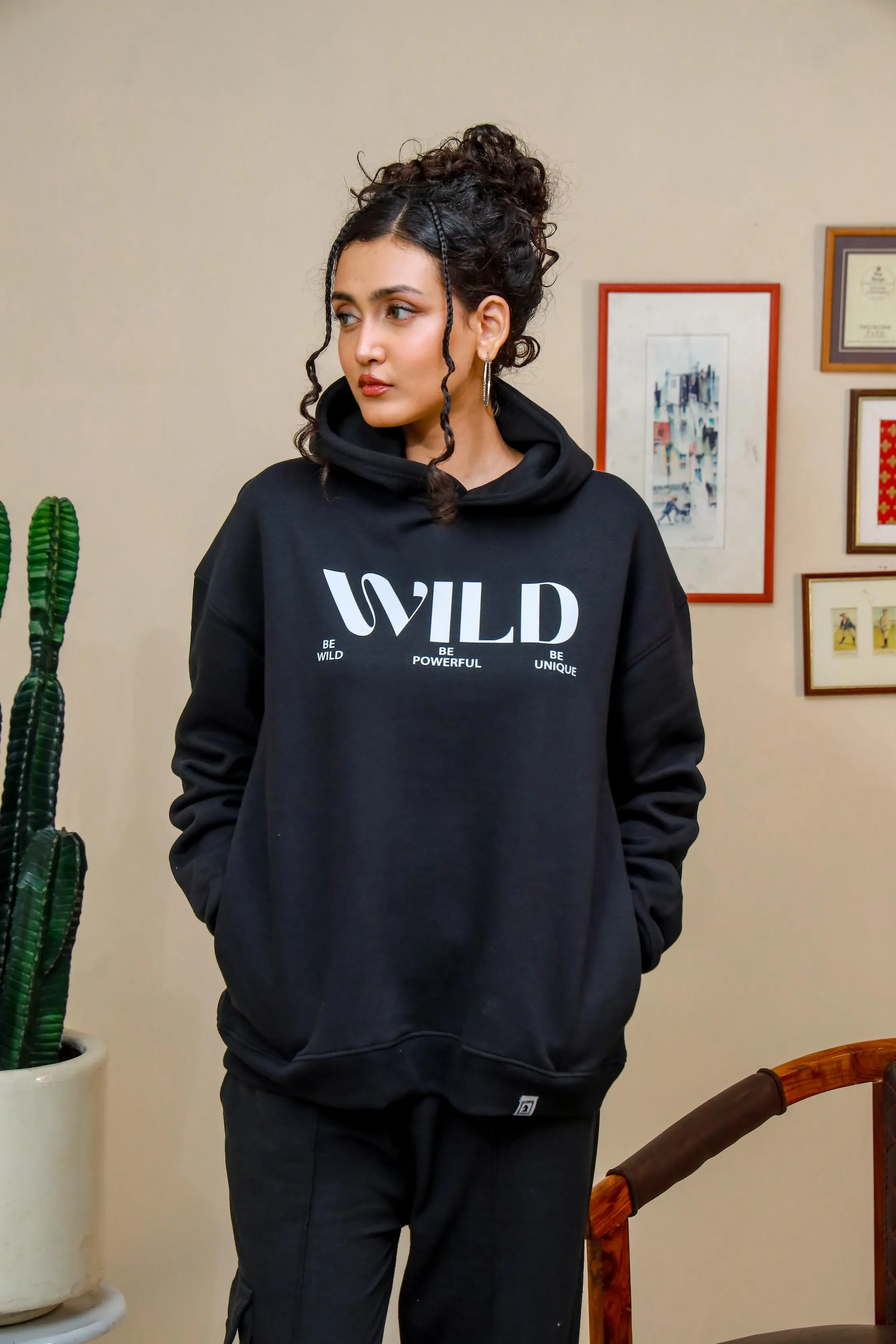 WILD OVERSIZED HOODIE